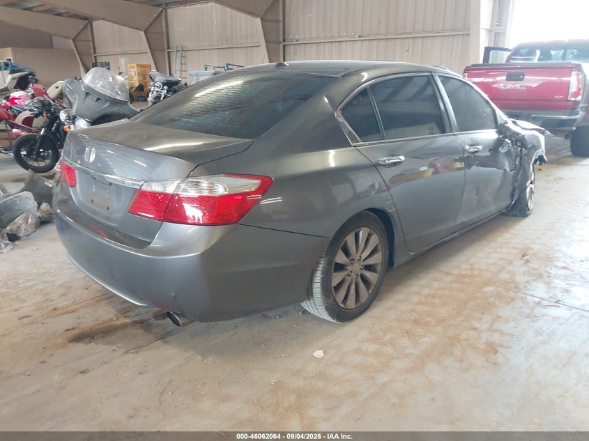 2013 HONDA ACCORD auction photo 4