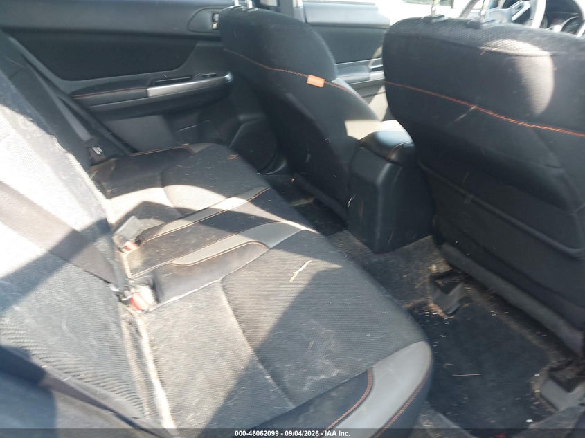 2016 SUBARU CROSSTREK auction photo 8