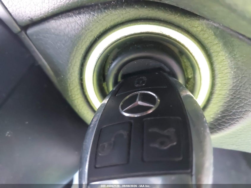 2012 MERCEDES-BENZ C 300 SPORT 4MATIC · Фото 11