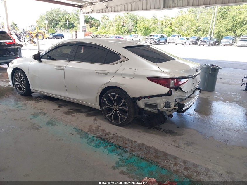 Vin: 58acz1b12nu137542, lot: 46561684, lexus es 350 20223
