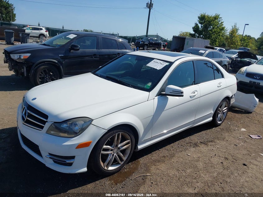 Vin: wddgf4hb2ea964469, lot: 46561688, mercedes-benz c 250 sport 20142