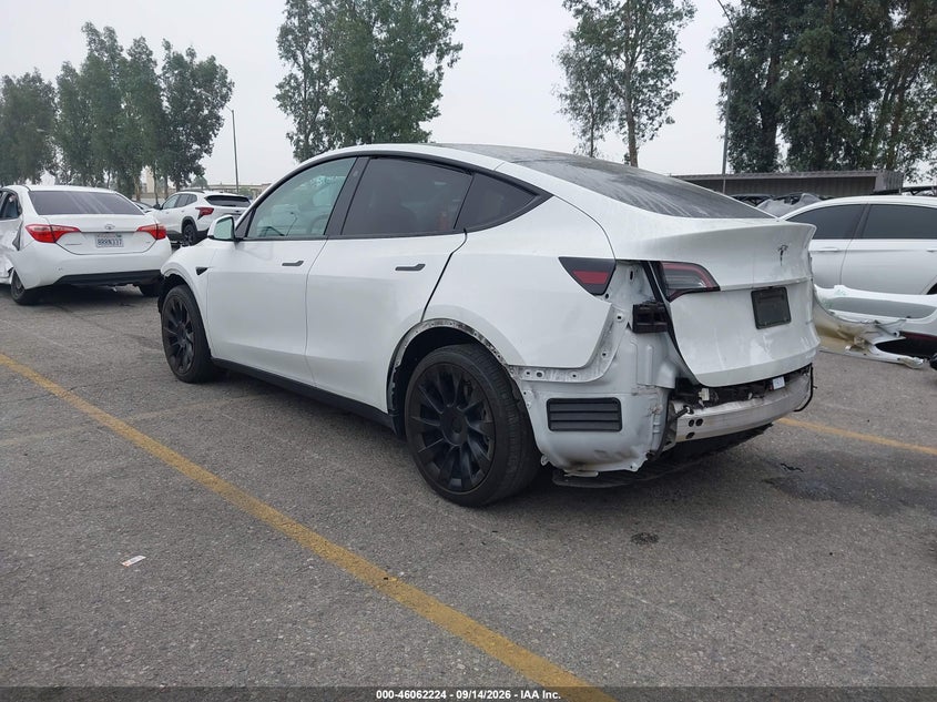 Vin: 7saygdee6nf328352, lot: 46561751, tesla model y long range dual motor all-wheel drive 20223