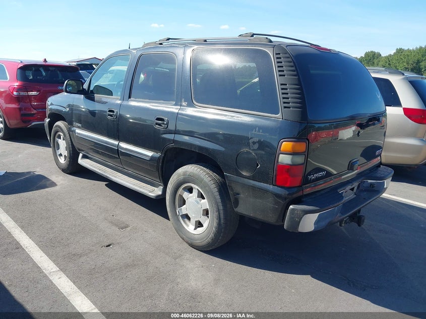 2005 GMC YUKON auction photo 3