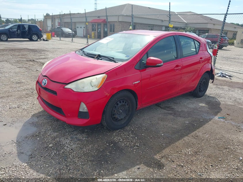 TOYOTA PRIUS C 2013 VIN JTDKDTB33D1049232