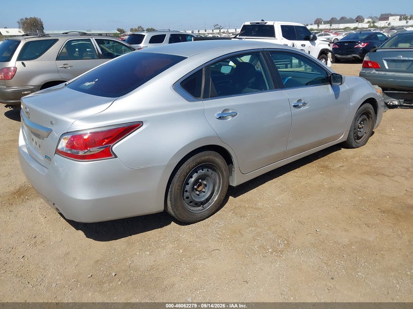 2014 NISSAN ALTIMA auction photo 4