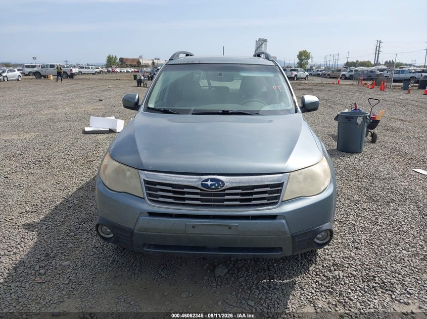 2010 SUBARU FORESTER auction photo 6