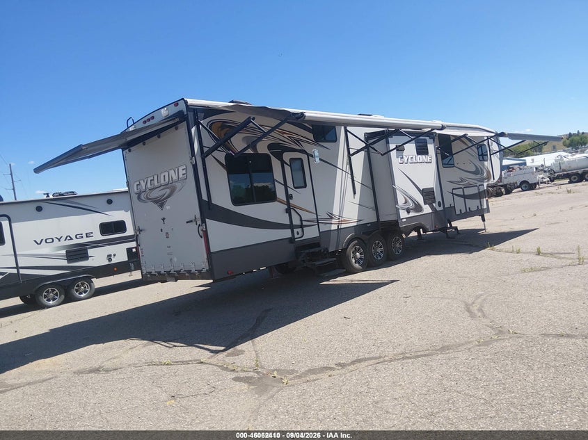 2014 HD TRAILER COMPANY CYCLONE TRAILER auction photo 4