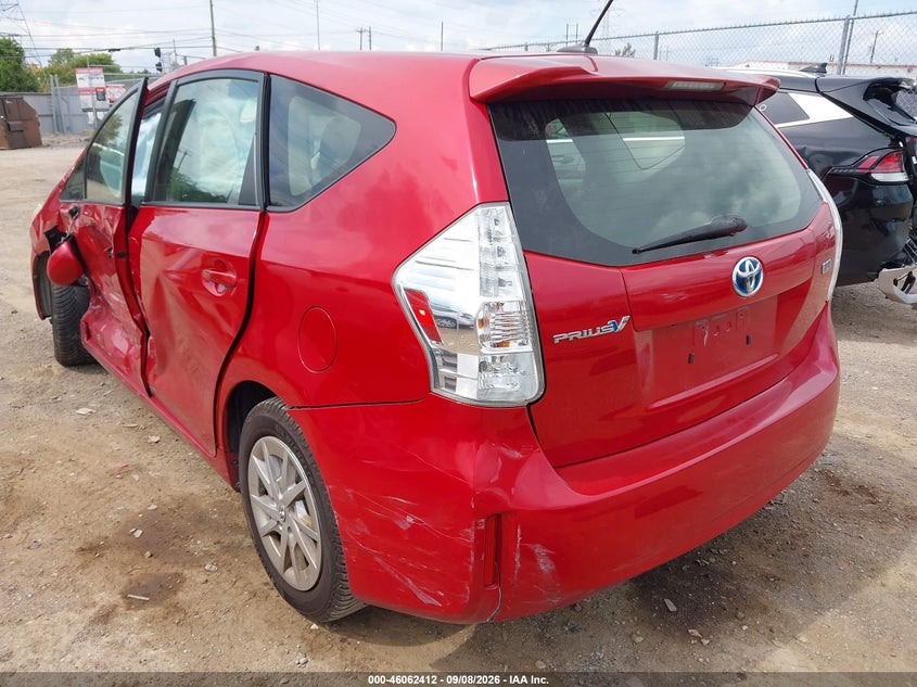 Vin: jtdzn3euxd3255412, lot: 46561939, toyota prius v three 20133