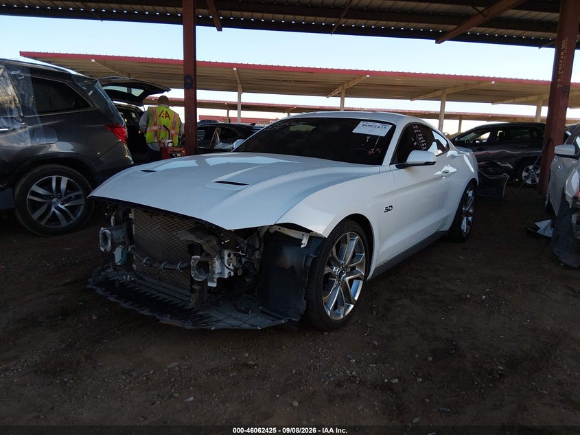 FORD MUSTANG - zdjęcie 2