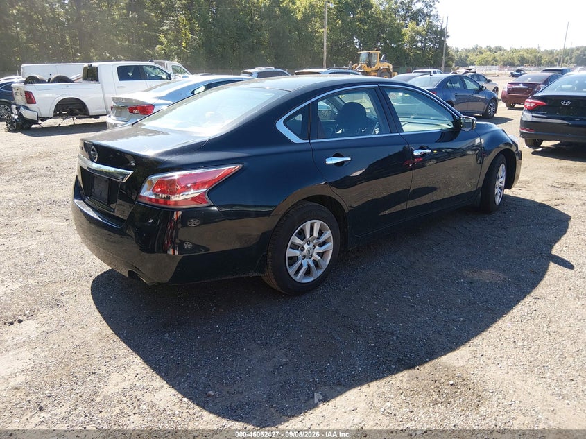 2015 NISSAN ALTIMA auction photo 4
