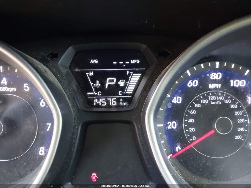 2016 HYUNDAI ELANTRA auction photo 7
