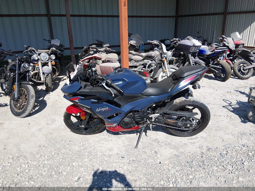KAWASAKI EX500 2026