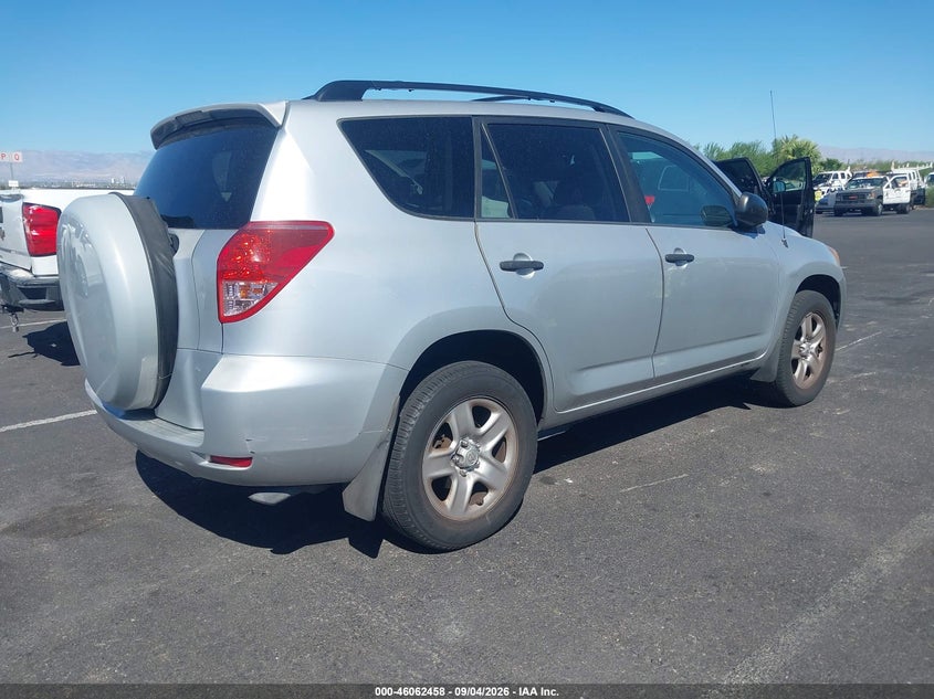 2007 TOYOTA RAV4 auction photo 4