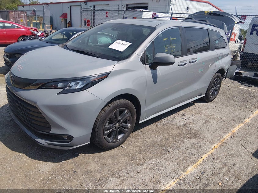 Vin: 5tdcskfc8rs108381, lot: 46562014, toyota sienna woodland edition 20242