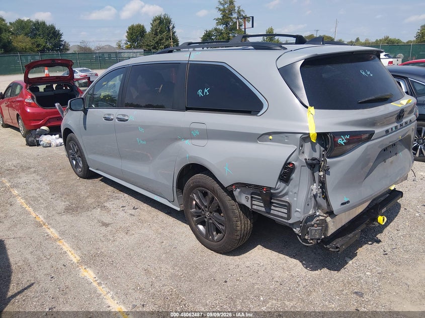 Vin: 5tdcskfc8rs108381, lot: 46562014, toyota sienna woodland edition 20243