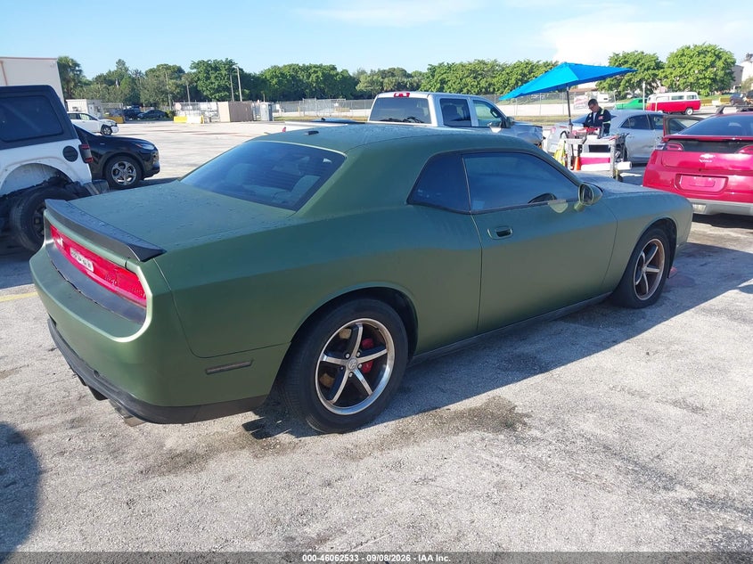 2010 DODGE CHALLENGER auction photo 4