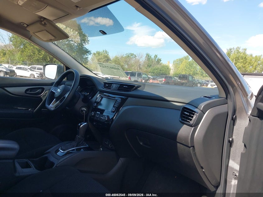 NISSAN ROGUE SPORT 2019 VIN JN1BJ1CP3KW228436