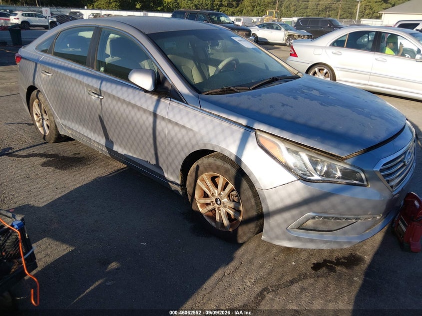 2015 HYUNDAI SONATA auction photo 1