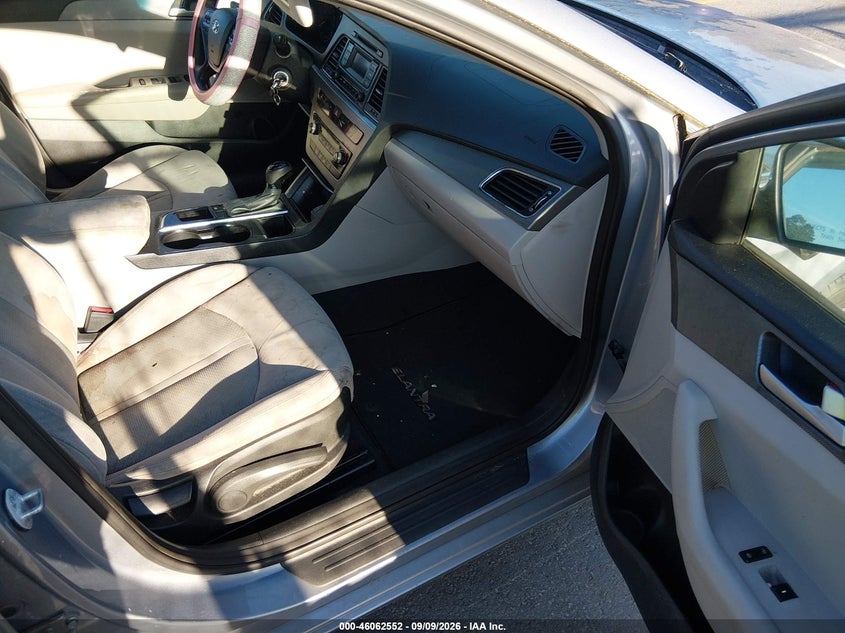2015 HYUNDAI SONATA auction photo 5