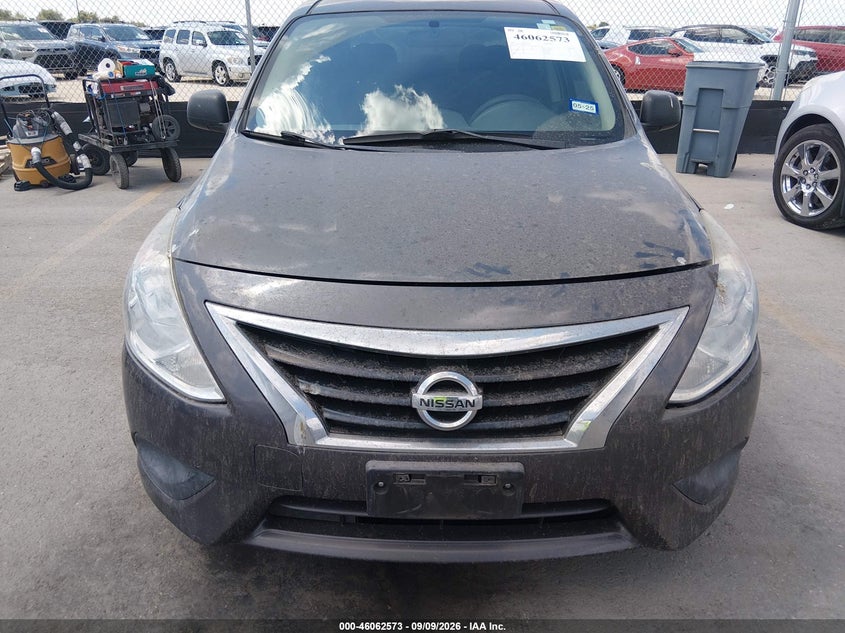 2015 NISSAN VERSA auction photo 6