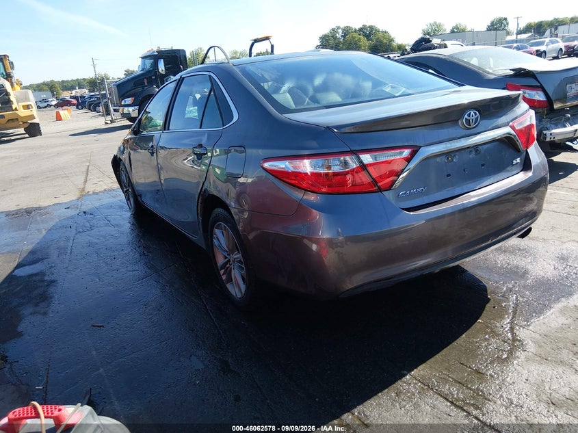 Vin: 4t1bf1fk4fu029598, lot: 46562105, toyota camry se 20153