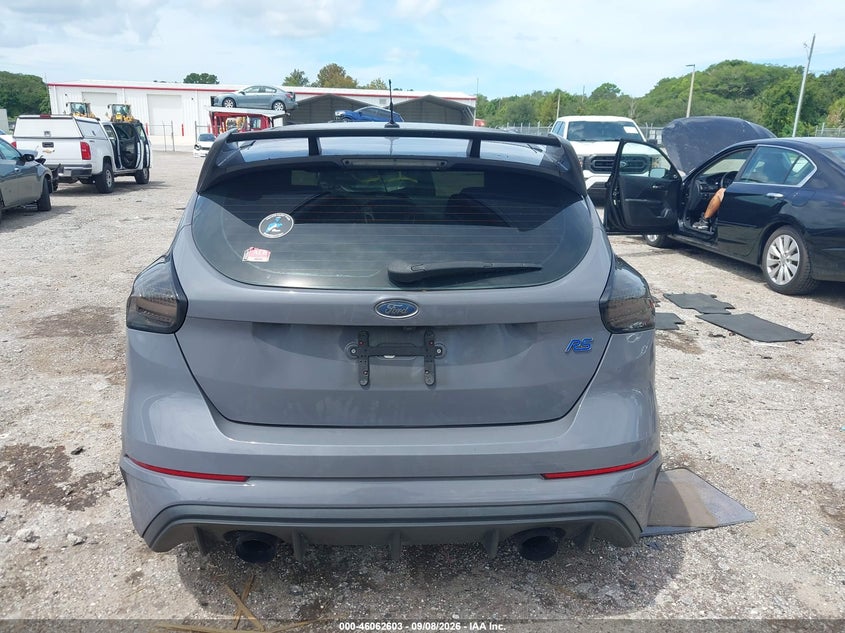 2016 FORD FOCUS RS · Фото 16