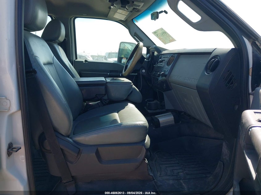 2012 FORD F-450 CHASSIS auction photo 7