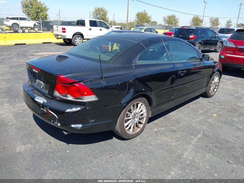2007 VOLVO C70 auction photo 4