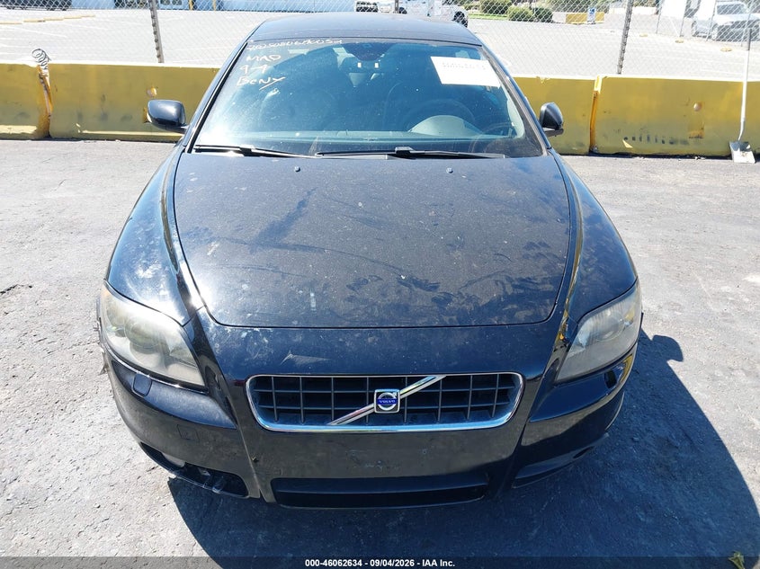 2007 VOLVO C70 auction photo 6