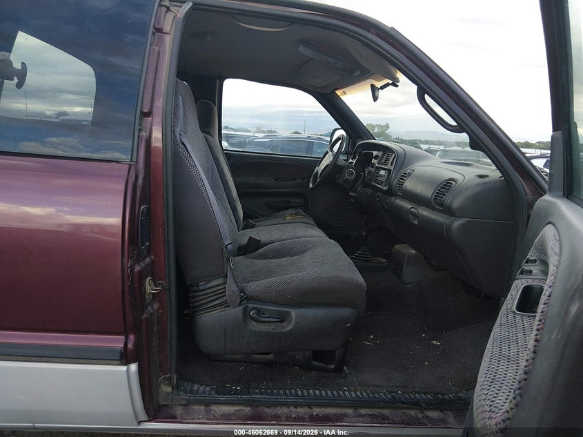 2001 DODGE RAM 2500 auction photo 5