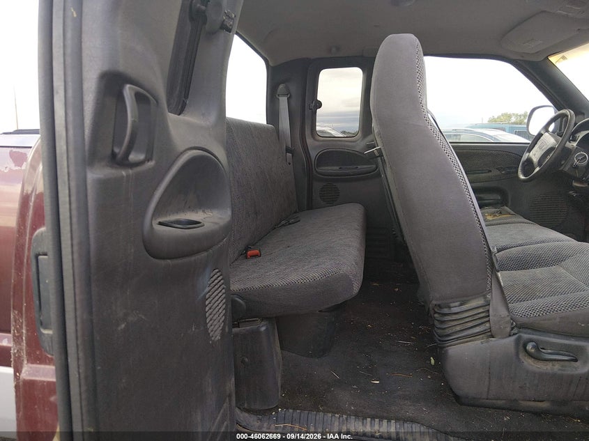 2001 DODGE RAM 2500 auction photo 8