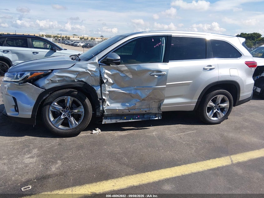 TOYOTA HIGHLANDER - zdjęcie 6