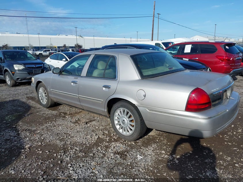 2010 MERCURY GRAND MARQUIS auction photo 3