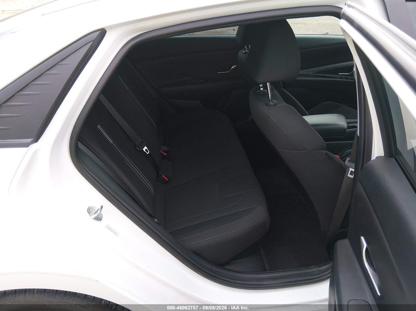 HYUNDAI ELANTRA HYBRID 2023 VIN KMHLM4AJXPU059376