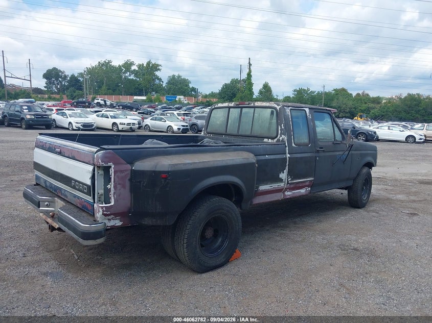 1997 FORD F-250 auction photo 4