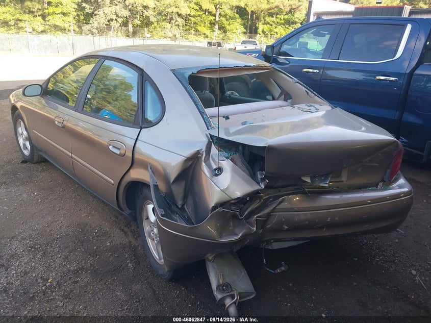 2002 FORD TAURUS auction photo 3