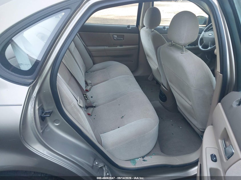 2002 FORD TAURUS auction photo 8