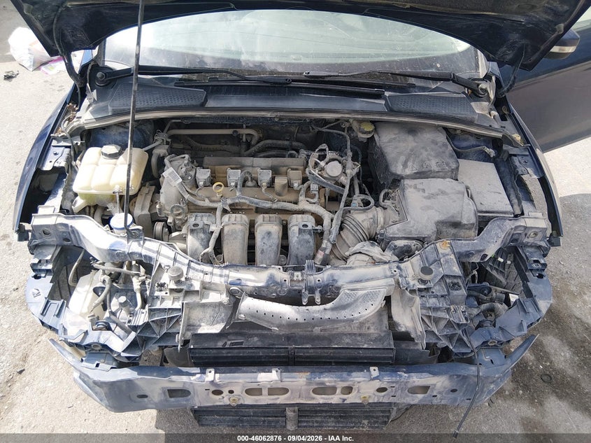 2016 FORD FOCUS SE · Фото 10