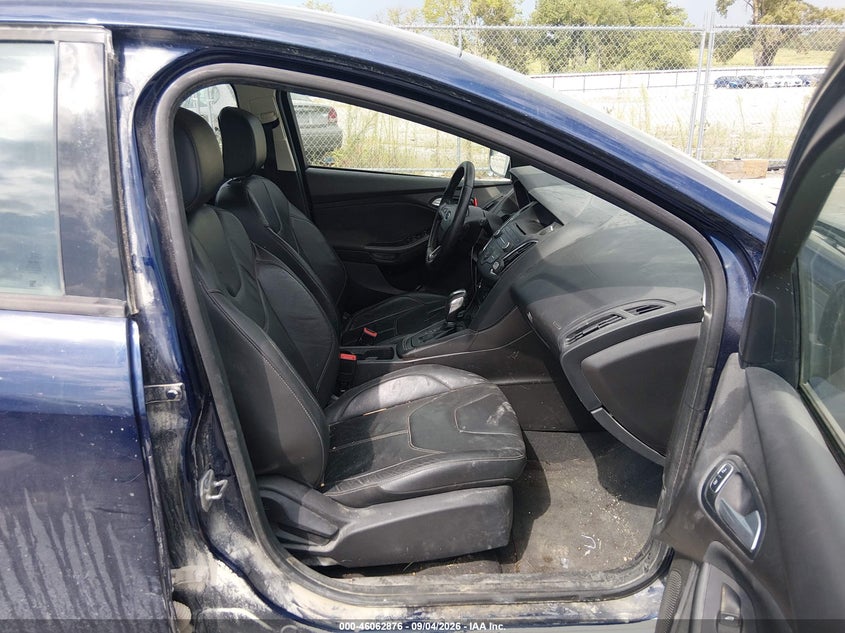 2016 FORD FOCUS SE · Фото 5
