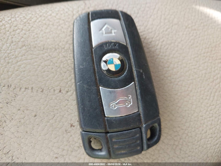 BMW X5 2010 VIN 5UXFF0C54ALT76084