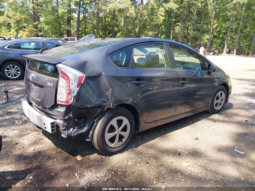 Vin: jtdkn3du6d5664482, lot: 46562538, toyota prius two 20134