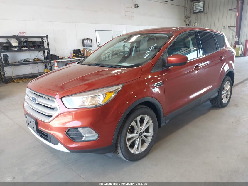 Vin: 1fmcu9g90kuc09045, lot: 46562565, ford escape se 20192