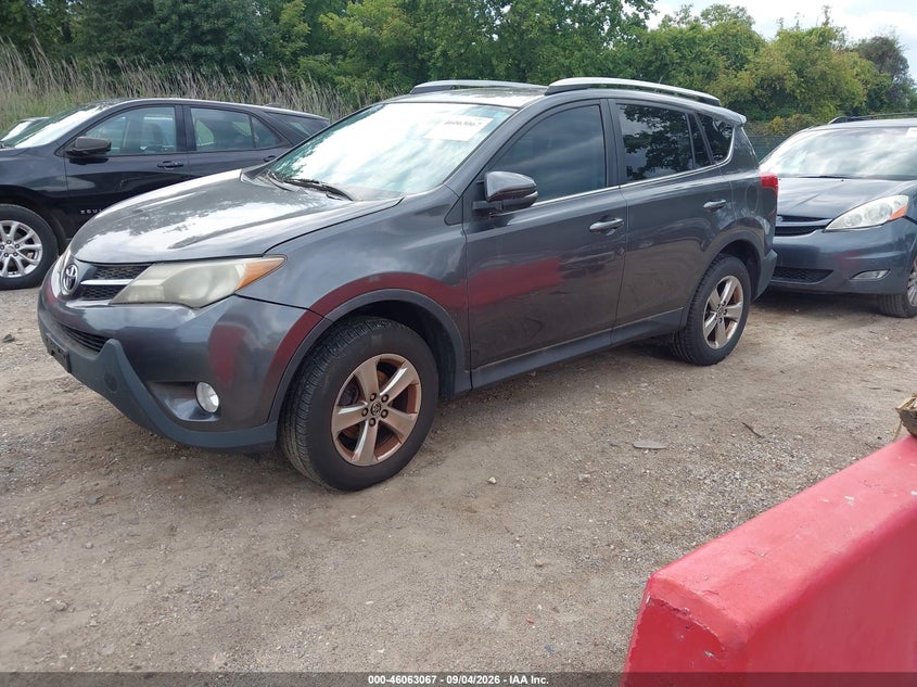 2015 TOYOTA RAV4 auction photo 2