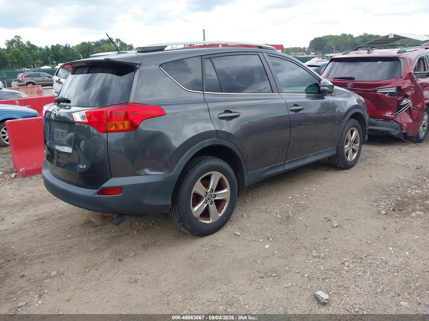 2015 TOYOTA RAV4 auction photo 4