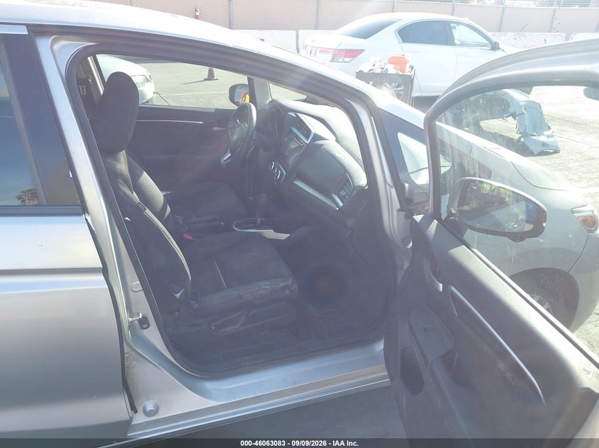 2015 HONDA FIT auction photo 5