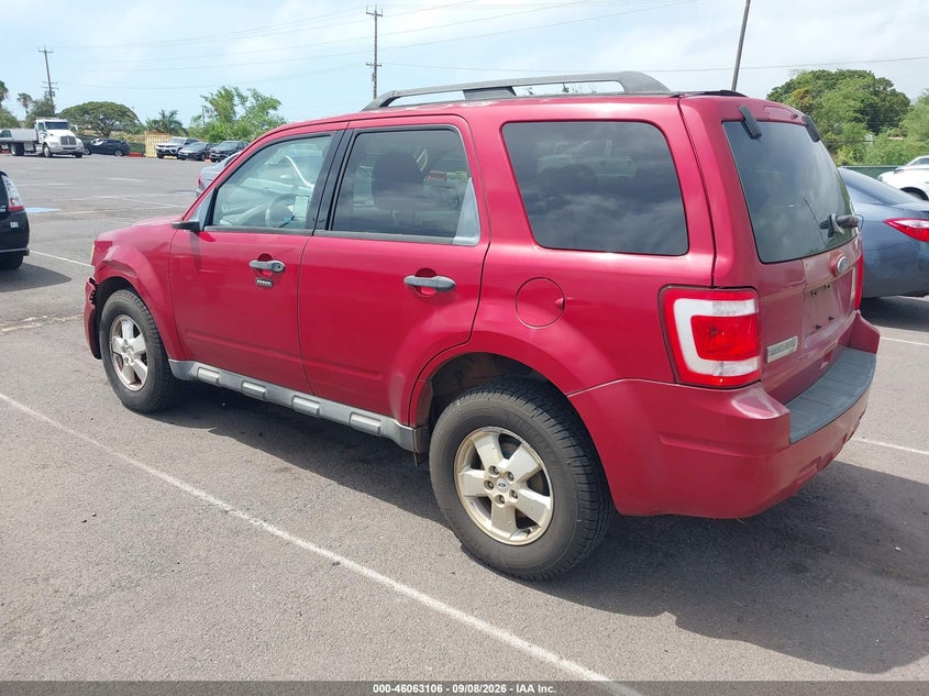 Vin: 1fmcu0d7xakd07833, lot: 46562633, ford escape xlt 20103