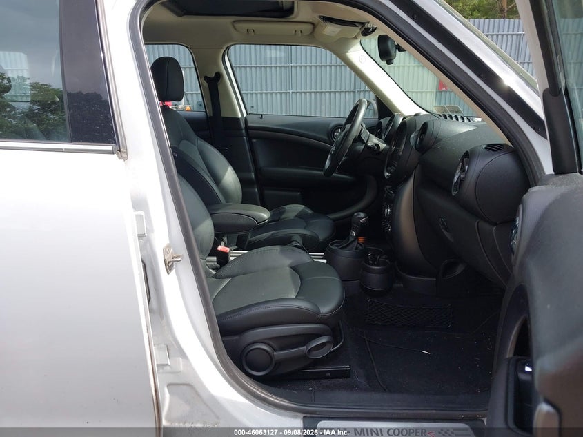 2013 MINI COUNTRYMAN auction photo 5
