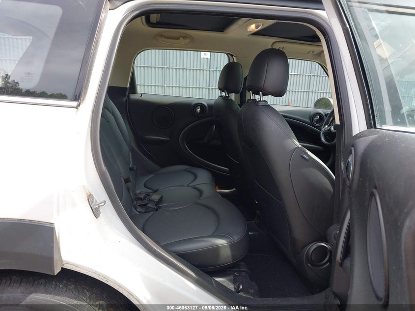 2013 MINI COUNTRYMAN auction photo 8