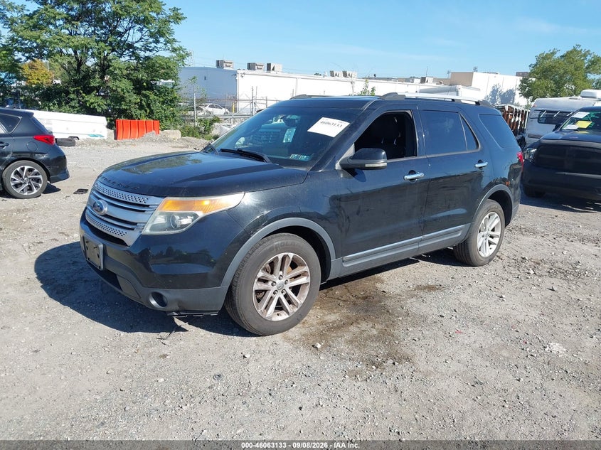 2011 FORD EXPLORER auction photo 2
