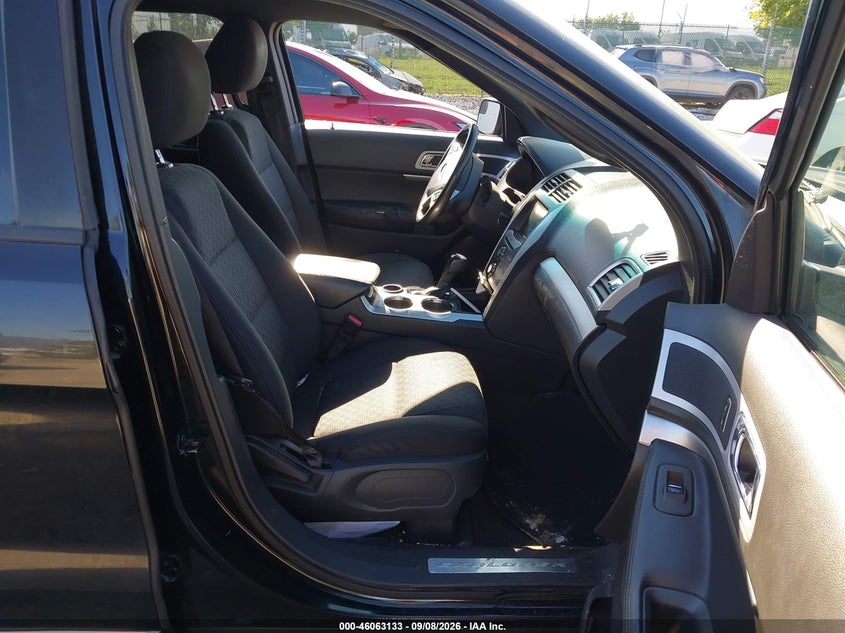 2011 FORD EXPLORER auction photo 5